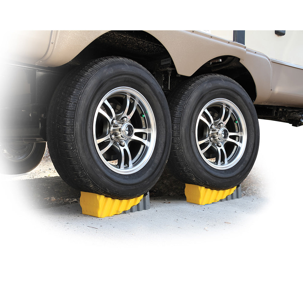 Camco Curved Leveler  Wheel Chock 2Pack 44425